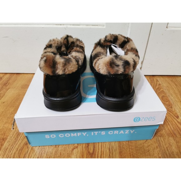 Bzees Golden Faux Fur Fashion Shootie (Women's) - Black - Size 9 M - Picture 15 of 16